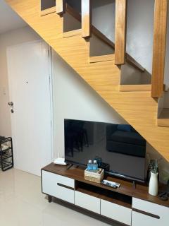Family Loft Unit Hotel in BGC The Fort High Street - Manila - 8