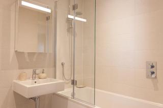 2 Bed - Leeward House by Pureserviced - Plymouth - 3