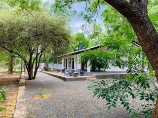 KNR Resort - Kataragama - 9