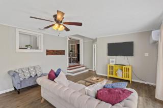 Downtown Cottage - Lake Charles - 8