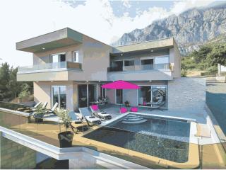 Comfortable Holiday Home in Nature - Makarska - 0