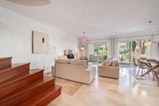 New spacious townhouse in Marbella - Marbella - 5