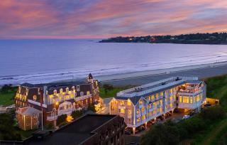 Newport Beach Hotel & Suites - Middletown - 0
