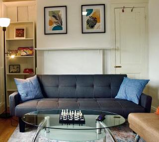 Modern 2 Bed Apartment, 8min to Stratford Station, Sleeps 6 - Londen - 5