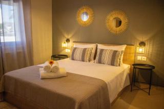 Annis House - Epanomi - 7