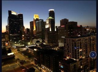 Luxury Skyline view of Minneapolis - 0