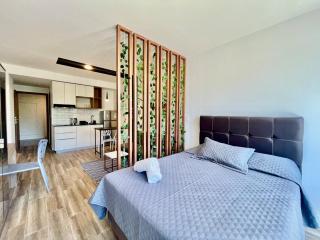 Studio en Hamacas en Av Beni Ubicación Privilegiada - Santa Cruz de la Sierra - 0