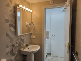 Cozy Bungalow with Private Terrace and Communal Pool in Torrevieja - Torrevieja - 1