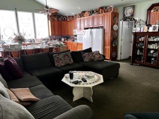 Oak Room - - 9