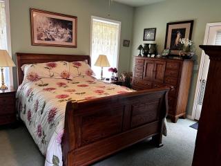 Oak Room - - 3