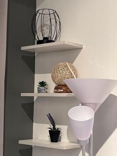 Cozy Makati 2BR in CBD Ayala area with games, KTV, and Amazing Pools! - 8