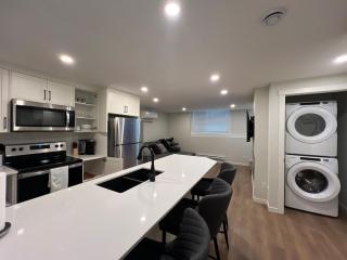 2-Bedroom Suite Near YYC Airport - Calgary - 1