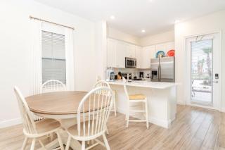 Paradise Cottage Near Disney With Margaritaville Resort Island H2O Access - 8052Dr - Orlando - 1