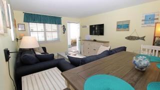 Broadway Beach Unit 3 - 5