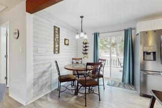 Easy Stay OKI - Oak Island - 1