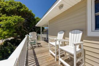 Coastal Luxury Hot Tub Fire Pit & 5Min to Beach - Kill Devil Hills - 3