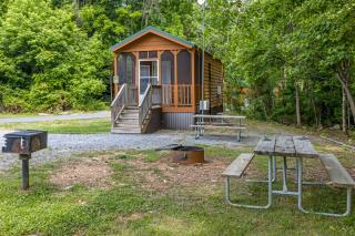 Jellystone Park at Natural Bridge - - 3