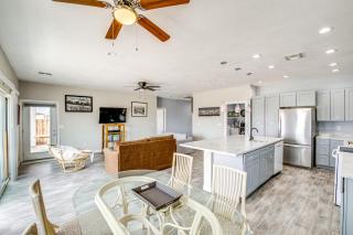 4 Mi to Casinos Mtn-View Home in Bullhead City! - 6