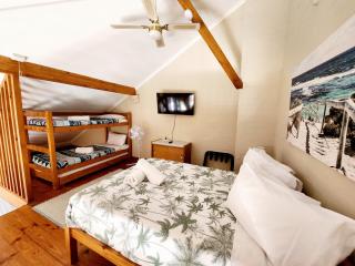 Pool View Beach Cabana Sleeps Six! - Mandurah - 9