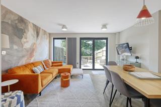 Oakview - 5-Star Hotel Comfort in 4-Bed Home - Garden - Parking - Colchester - 9