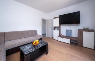 Lovely Apartment In Rabac - 8