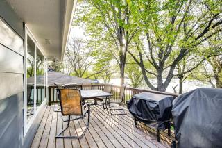 Scenic Home with Lake Washington Access and Fire Pit - Saint Peter - 0