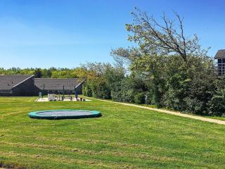 6 person holiday home on a holiday park in Hemmet - 2
