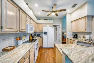 Private Outdoor Pool in Naples Vacation Rental! - Naples - 3