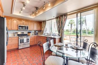 1 Mi to Shops on El Paseo Condo with Pool Access! - Rancho Mirage - 3