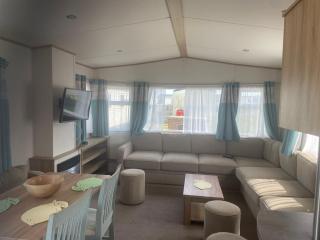 Oakleys lodge - Selsey - 4