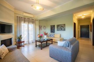 The house next to the canal ! - Nea Moudania - 2