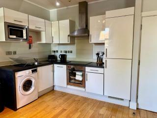 Westciti Chatsworth Road Apartments - 3