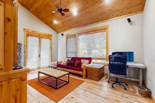 Extraordinary Tahoe-Donner Modern Mountain Home - Truckee - 1
