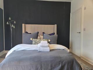 Cosy Studio Apartment - Sleeps 2 Garden & Parking - Stevenage - 3