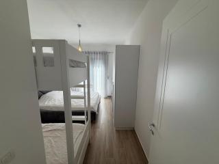 sunset room - Golem - 4