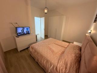 sunset room - Golem - 2