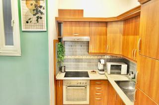 Top Central Rhapsody Residence - 4 rooms - Steps from Major Attractions - Budapest - 5