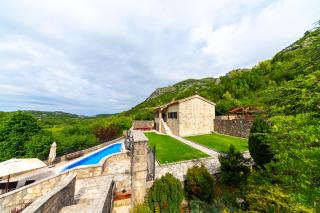 Blake's Villa - 9