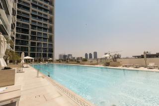 Gracious 1BR in Binghatti Amber - 3