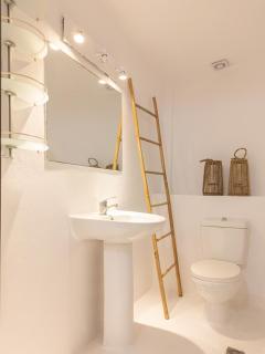 Windmill Tower Apartment - Ialyssos - 3