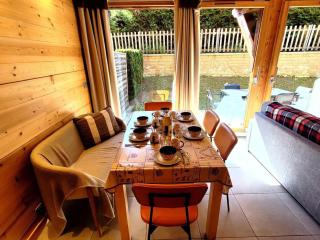 Duplex lumineux avec terrasse et balcon, proche centre et pistes, parking, WiFi - FR-1-598-71 - Les Gets - 4