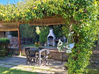 Rustic Tuscan Retreat A Cozy Escape Near Siena - Val di Pugna - 3