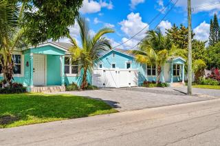 The Delray Twin Cottages Retreat 4 bedrooms Heated Pool and Spa Oasis - Delray Beach - 3