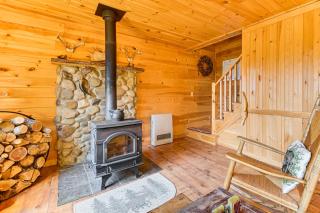 Fish, Hunt, Ride and Ski 4-Season Phillips Retreat - 7