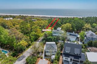 Modern Beach Escape | Private Pool~Steps to Beach - Hilton Head Island - 8