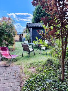 Premiumlage im Grünen! Mediterranes Landhaus-Apartment für bis zu 4 Personen - Merchweiler - 1