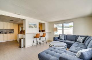 5 Mi to Beach Home with Pool in Holiday! - Holiday - 1