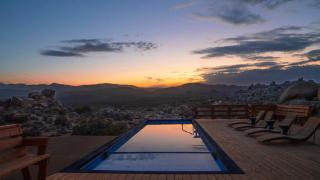 Sueño Sagrado~ POOL • Boulders • VIEWS • 47 Acres - Pioneertown - 5