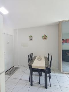 Confortável Apto de 2 Quartos - Lagoa Quente - 2