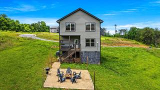 Smoky Oasis, Hot Tub, Luxury Sauna, Fire Pit, Arcade Games, Free Pets - 2